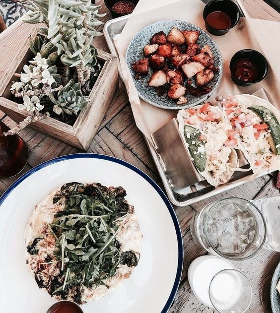 True to the 'golden hour' frames after eating, how much they are not afraid of fat Picture 2