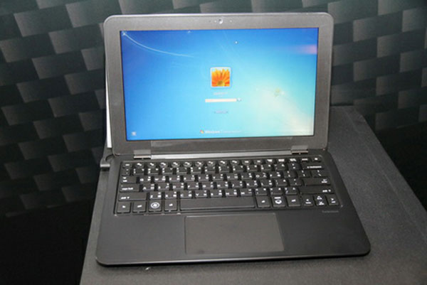 Two ultra-thin laptop designs Picture 2