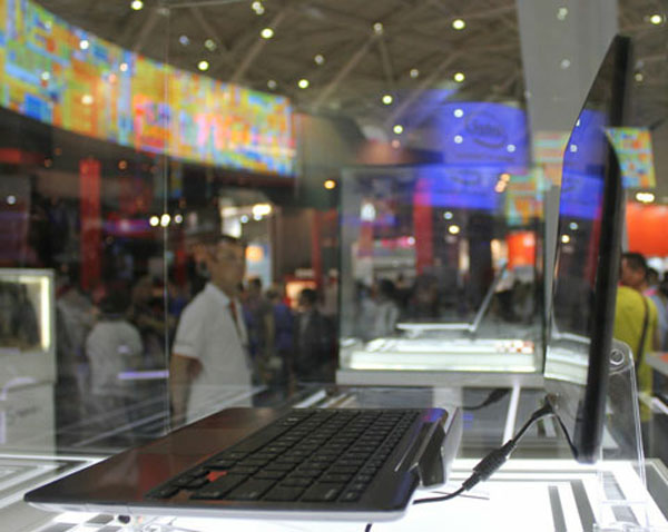 Ultrabook hybrid Samsung's removable keyboard tablet Picture 5