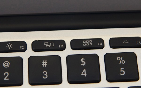 Understand The Connection And Key Presses On The Macbook