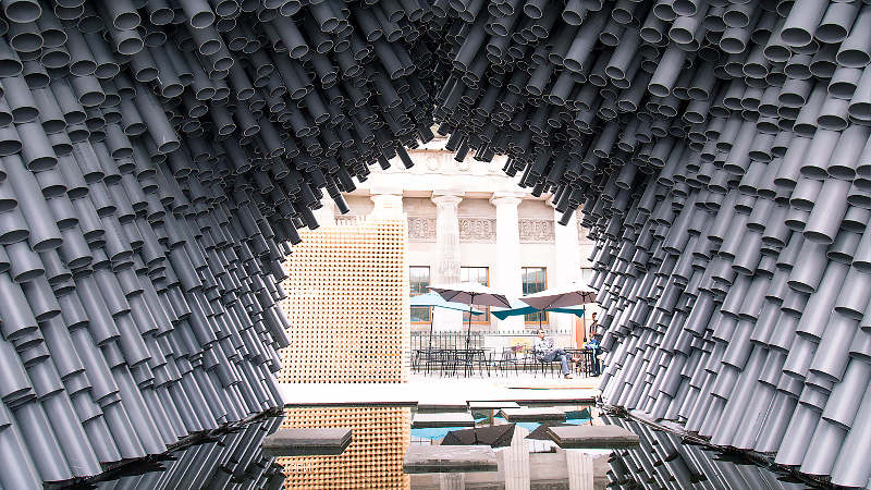 Unique house inspired by grass pipes Picture 5