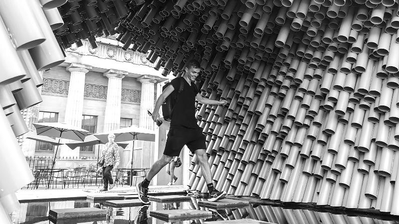 Unique house inspired by grass pipes Picture 7