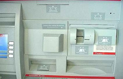Unique tricks to steal money from ATMs Picture 2