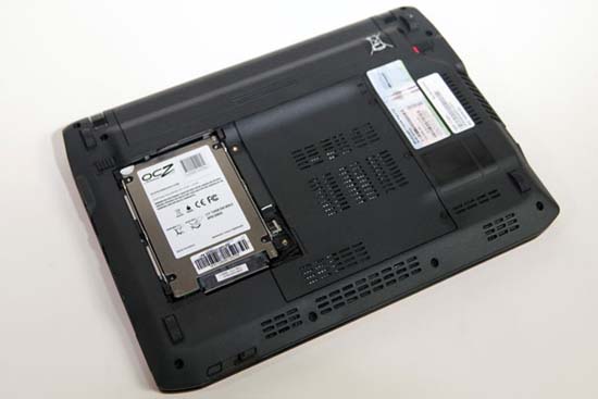 Upgrade laptop hard drive to SSD Picture 12