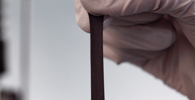 Use materials that are 200 times stronger than steel to build rubber bands Picture 1