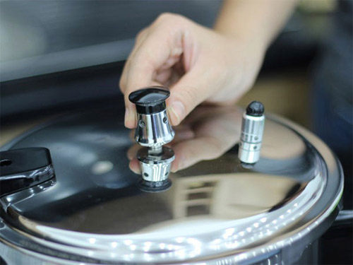 Use new pressure cookers to buy properly to ensure durability Picture 4