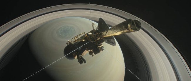 Video: Cassini spacecraft successfully performs the journey around Saturn Picture 1