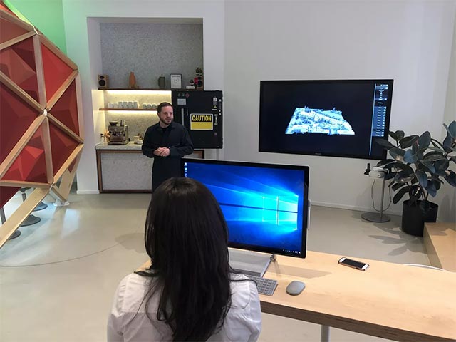 Visit Envisioning Center and discuss Microsoft's vision for Windows utilities and Windows Picture 6