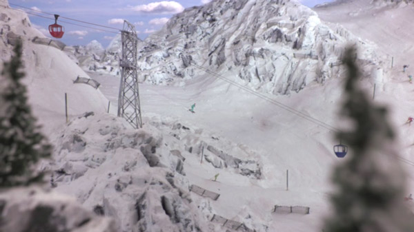 Visit the world's largest model from within with Google's miniature Street View Picture 27