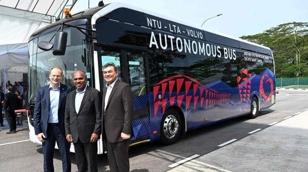Volvo introduced the first unmanned electric bus in Singapore Picture 2