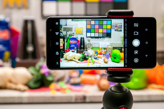 Vsmart smartphone was tortured 'savagely' for endurance testing in Spain Picture 6