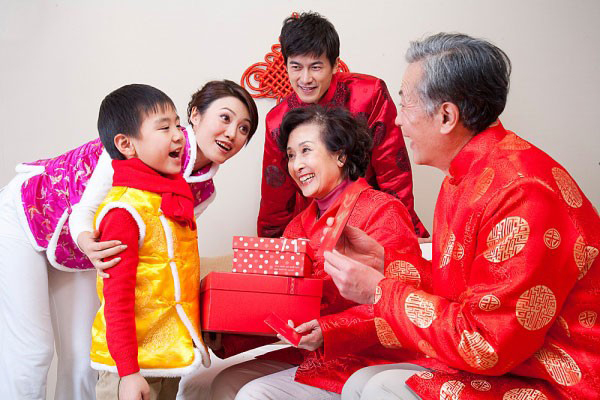 Want all year luck, and should not do these things on Tet Picture 1