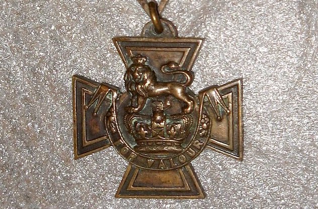 War and 10 inspirational stories live Picture 4