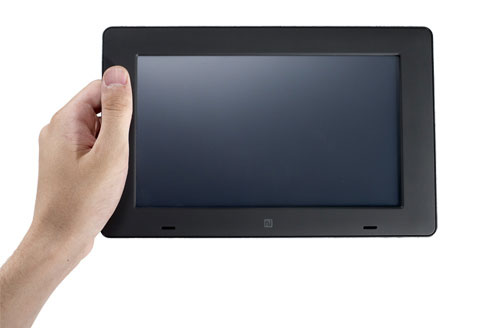 Watch the netbook disassemble the keyboard Picture 4
