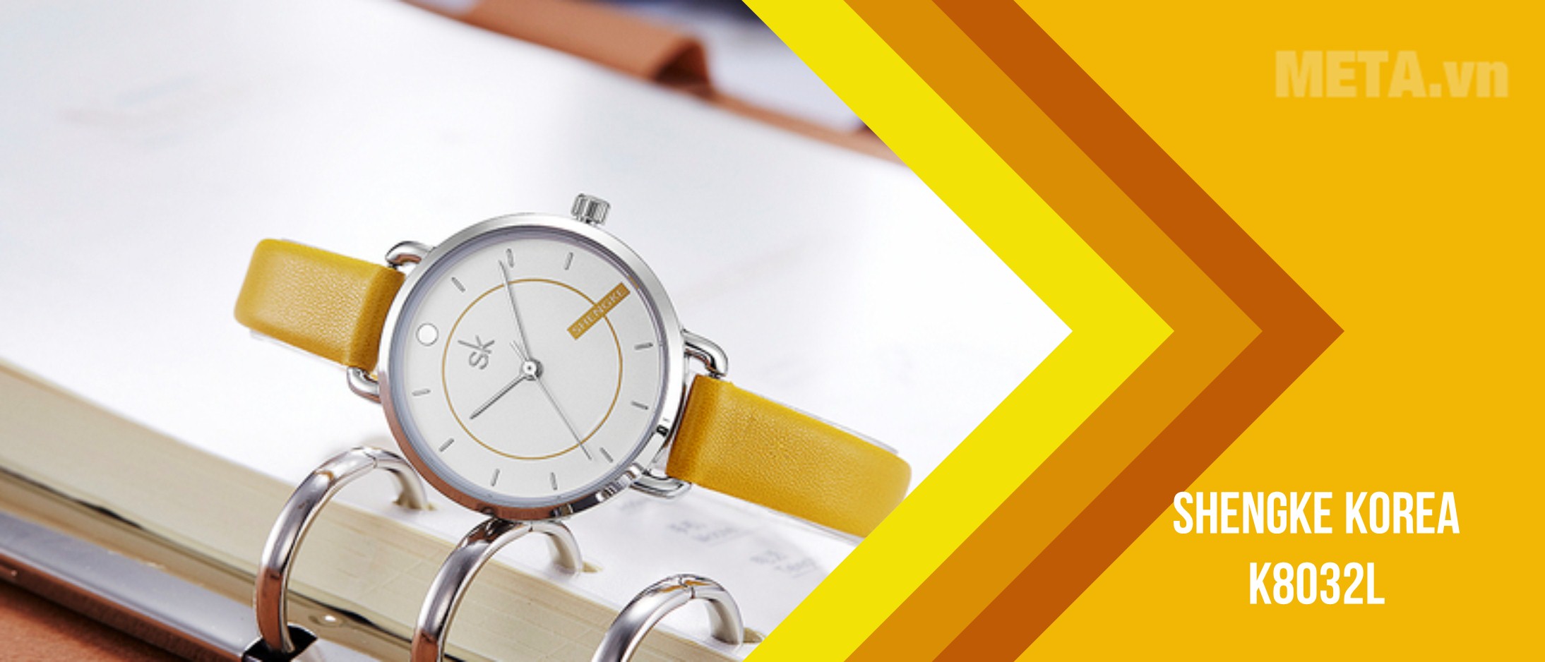 What color is Destiny's contract? Picture 14