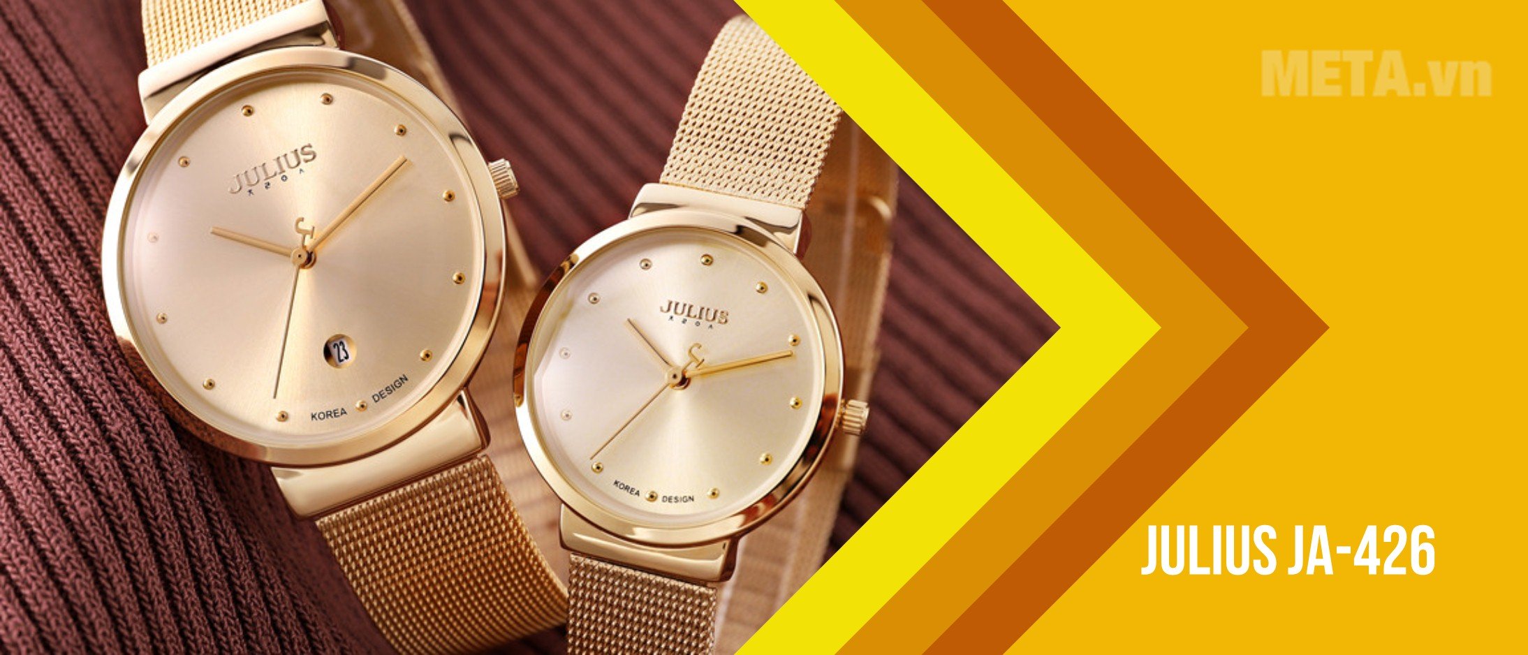 What color is Destiny's contract? Picture 15