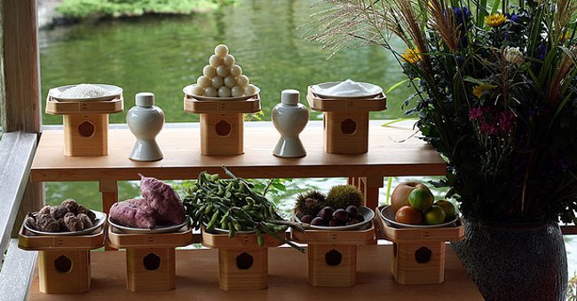 What do countries do on Mid-Autumn Festival? Picture 5