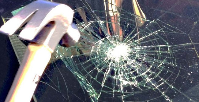 What does toughened glass do that hard? Picture 2