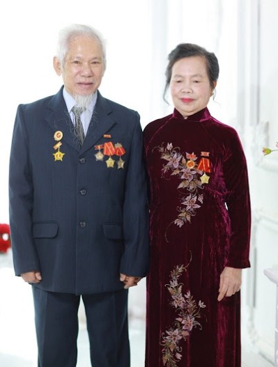 What gifts for grandparents celebrate, what do they mean instead of wishes? Picture 14