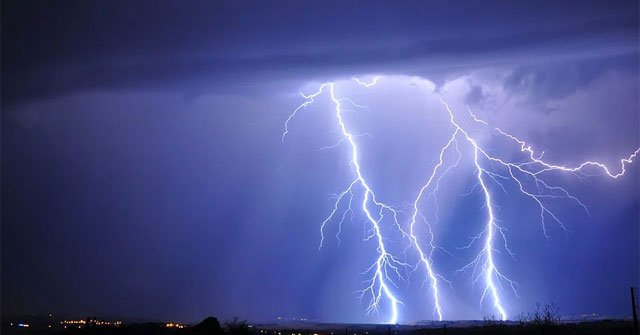 What is lightning? Why is there lightning? Picture 1