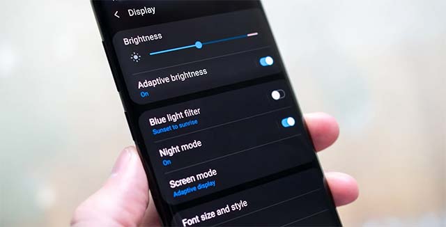 What is the dark mode (dark mode)? Benefits and harms that dark background mode brings? Picture 5