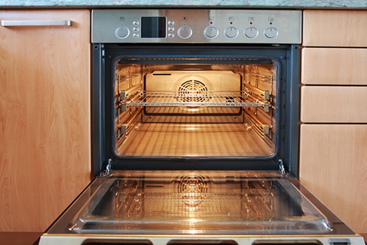 What is the first oven to use? Picture 2