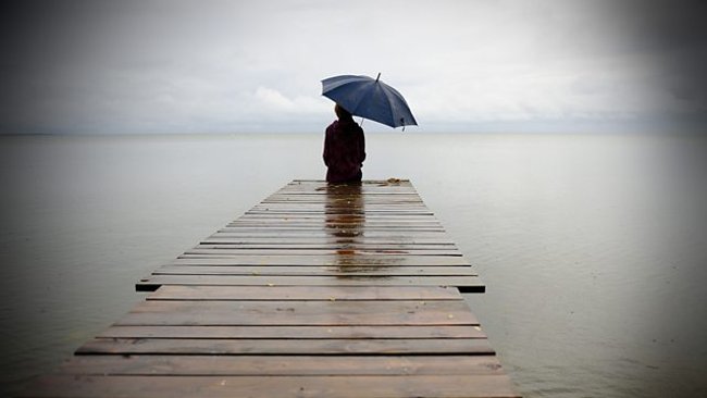 What makes us feel lonely? Picture 5