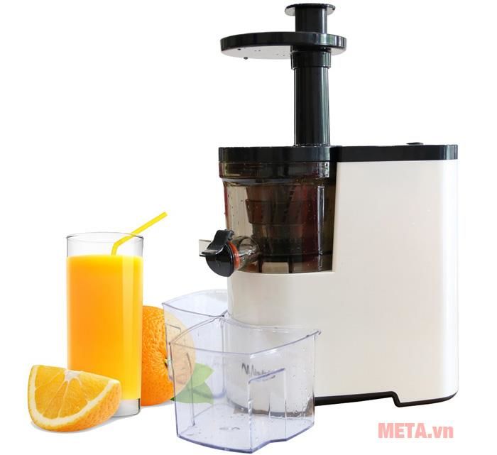 What should I consider when choosing to buy slow presses? Picture 3