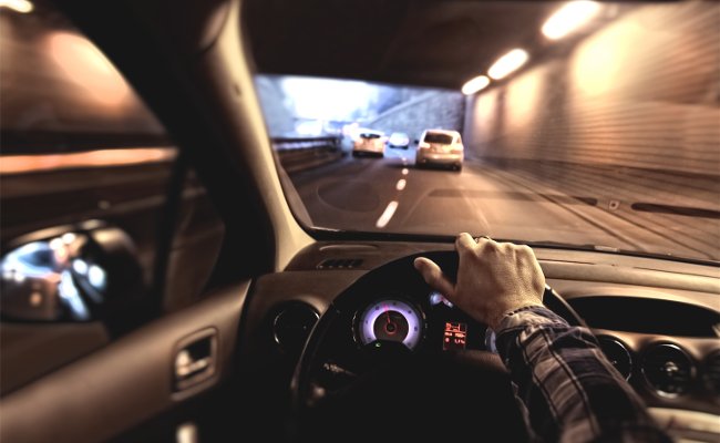 What to do to ensure life in situations of bad guys attacking? Picture 3