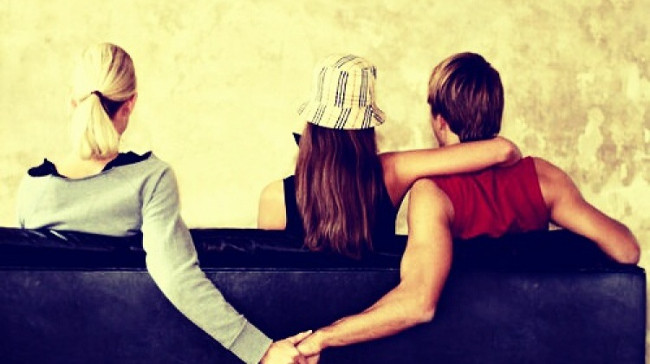 What to do to get rid of the feeling of 'sunstroke' a third person? Picture 4