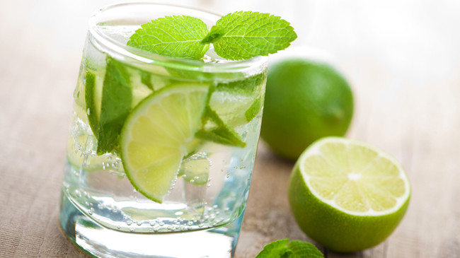 When your body is tired and tired, the following foods will help you regain energy immediately Picture 1