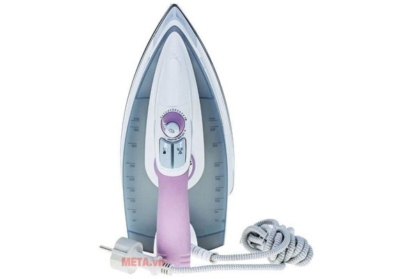 Which type should be chosen between: Steam iron and dry iron? Picture 3