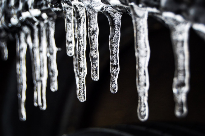 White rainbow, glowing sky, thunder storm and the most bizarre weather phenomena in the past year! Picture 14