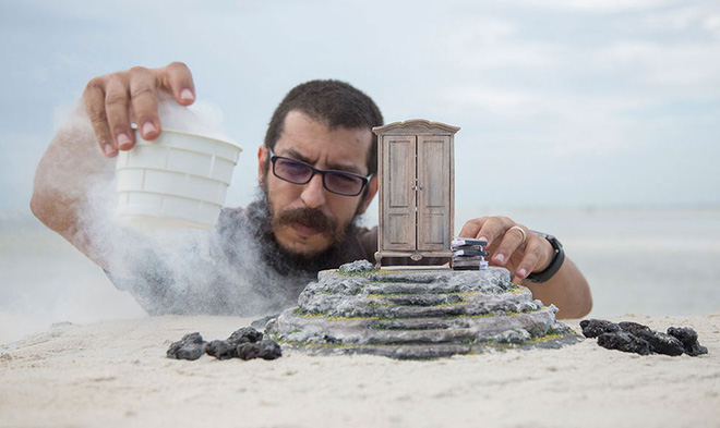 Who would have guessed that behind these incredible virtual images are just small toy models Picture 13