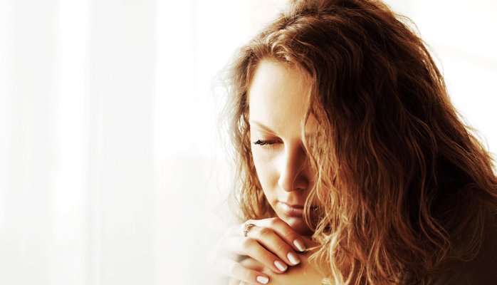 Why do people still feel unhappy even though they work and play hard? Picture 2