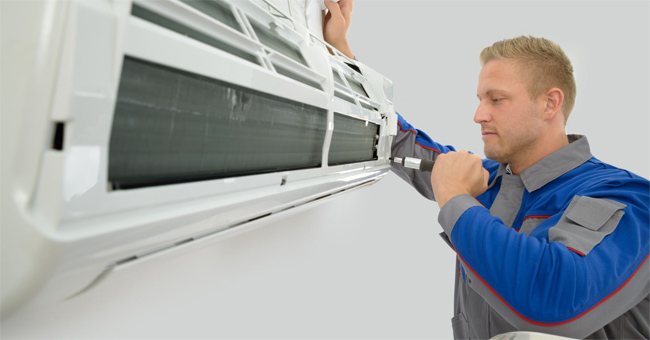 Why does air conditioner blow out heat? Picture 4