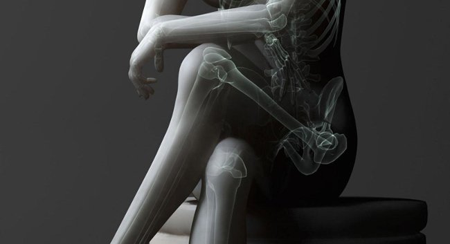 Why should we never sit cross-legged? Picture 2