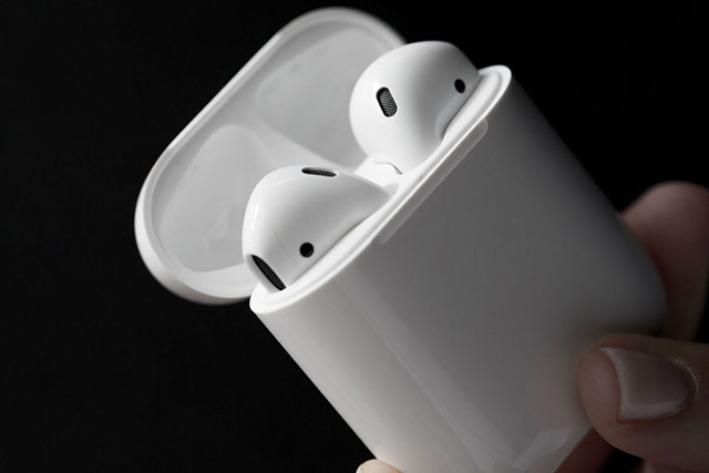 Why will AirPods finally be available in the iPhone box? Picture 1