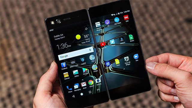 Will LG G8 be equipped with 2 screens? Picture 1