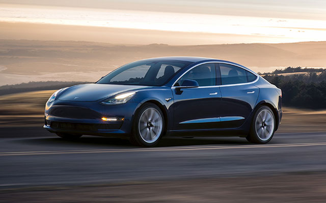 Will Tesla become a BlackBerry version of electric cars? Picture 1