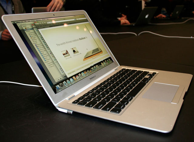 Will the 15-inch MacBook Air have a stronger configuration? Picture 1