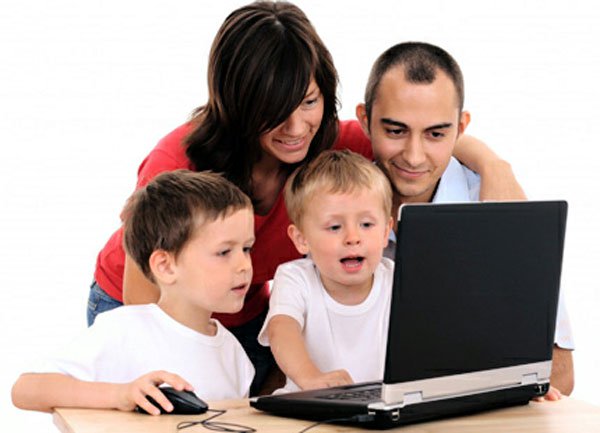 Windows 8 blocks children from getting into black web Picture 1