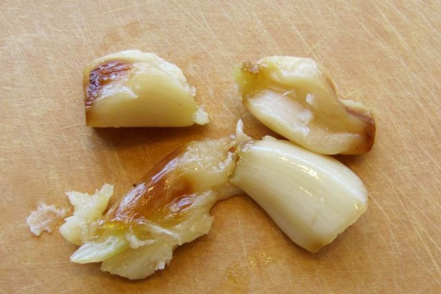 Without black garlic, eat 6 grilled garlic cloves every day you will be surprised with the results received Picture 4