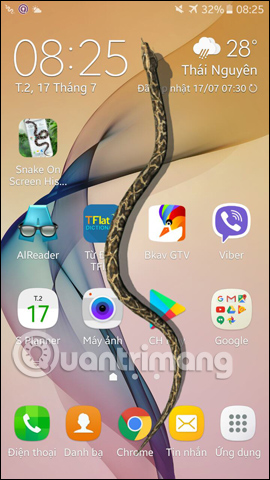 Working hot on the screen, sneaking out on Facebook, have you tried it? Picture 7