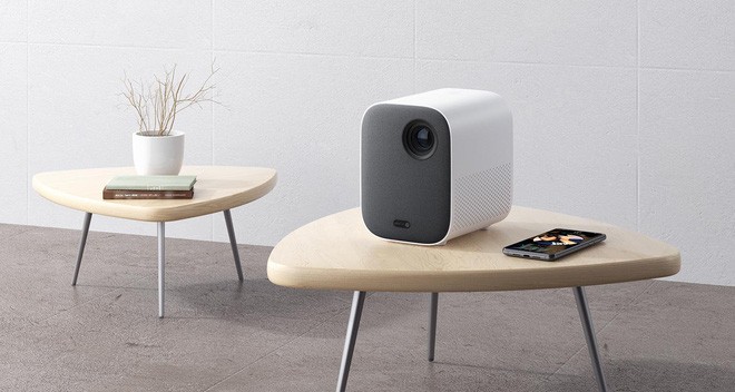 Xiaomi launches a projector running Android TV, integrated with Google Assistant Picture 3