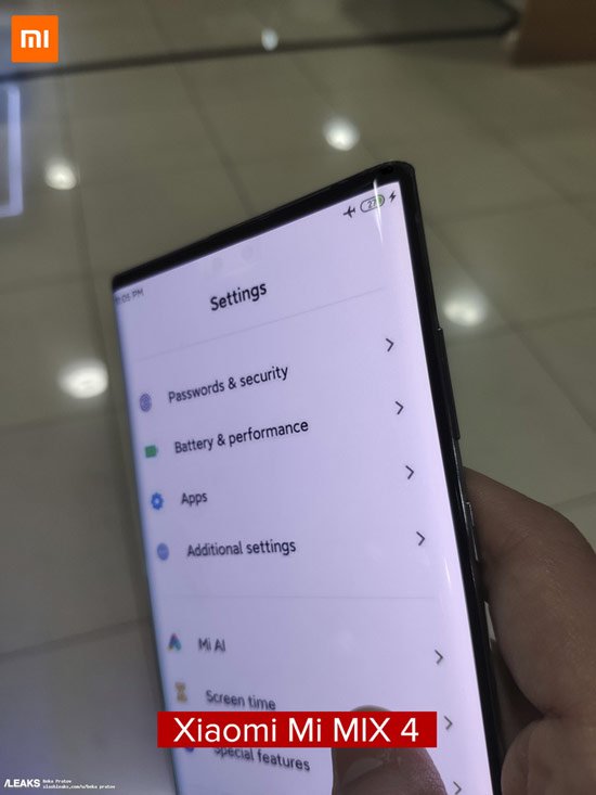 Xiaomi Mi MIX 4 shows the dual selfie camera hidden under the curved screen Picture 2