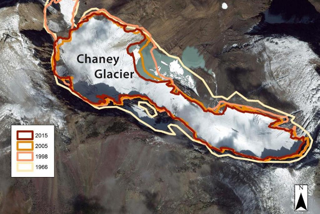 You may not believe it but the glacier in Montana is disappearing Picture 1