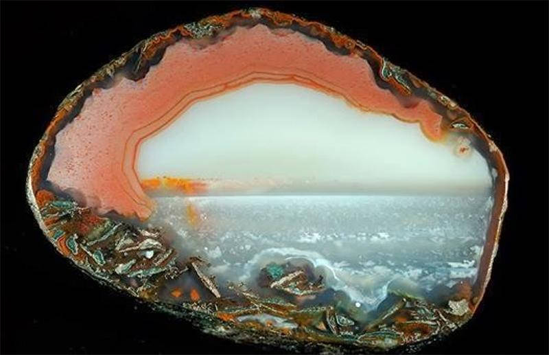 You must be very lucky to see these moments in your life Picture 10