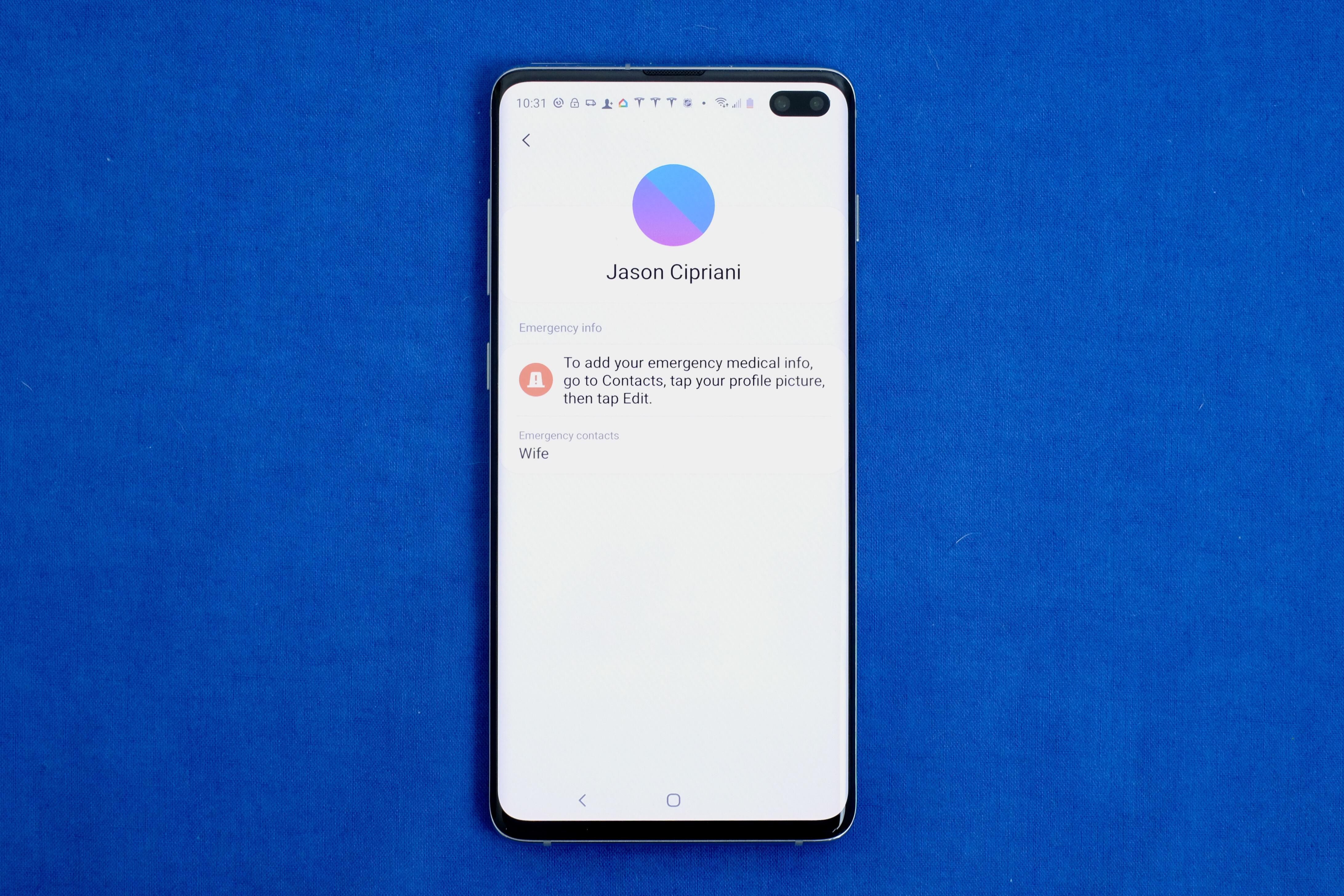 Your Android phone can help you in an emergency. Here's how Picture 1