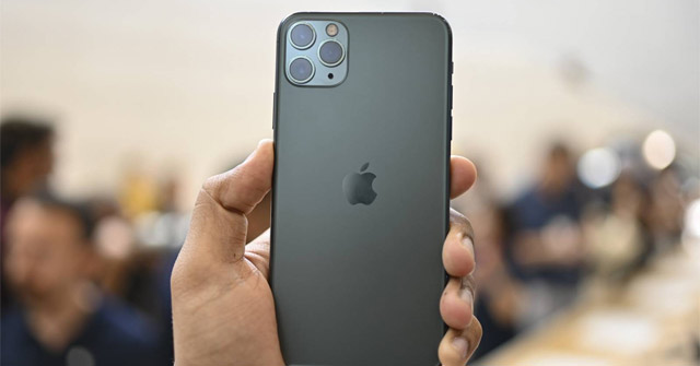 Why Is the Apple Logo a Defective Apple, Not Intact